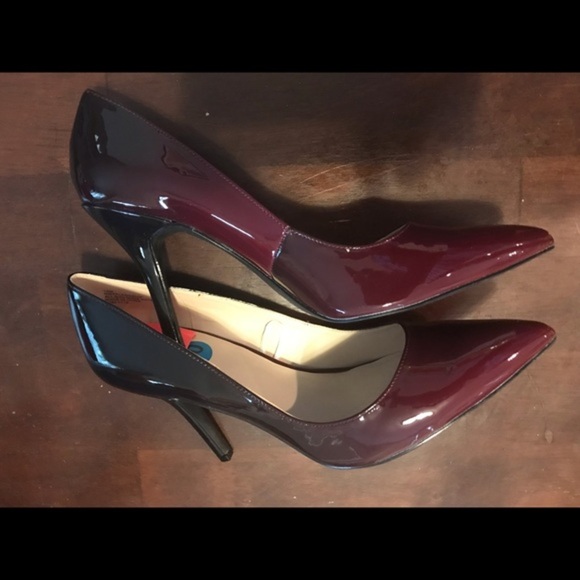 Nine West burgundy Ombre glossy Patent Leather stiletto‎ pump heels Size 10 new - Picture 2 of 12